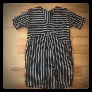 WHISTLES V neck Crepe Dress with pockets